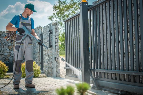 Best Gas Station Cleaning  in Bayside, WI